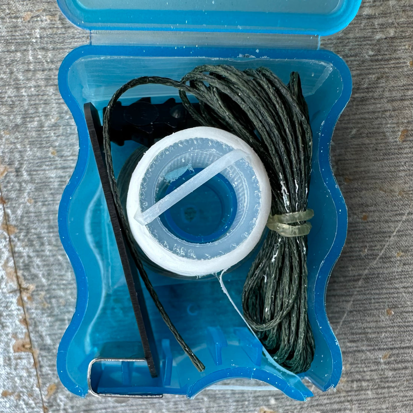 Floss Escape Kit